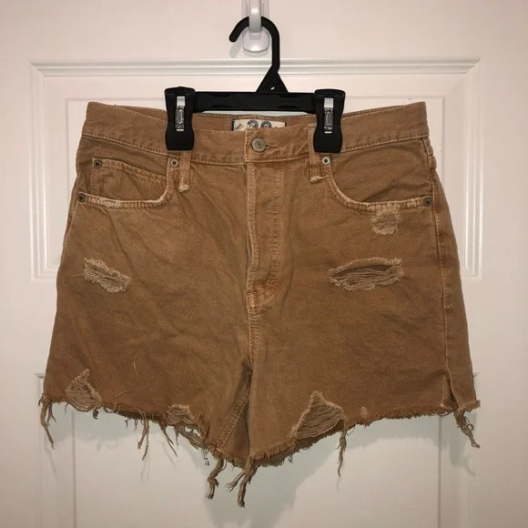We The Free by Free People Brown Makai Cutoff High Rise Jeans Shorts sz 28 - Picture 3 of 5